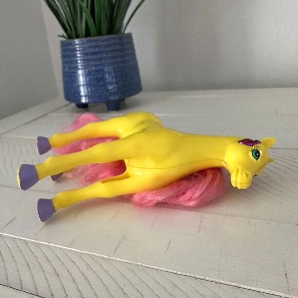 MGA Magic Touch Pony Crystalia Yellow Horse Gems Jewels NOT WORKING Vintage 1996 - Picture 10 of 11